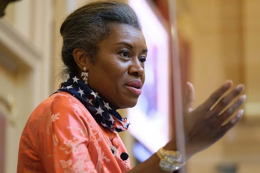 winsome sears husband