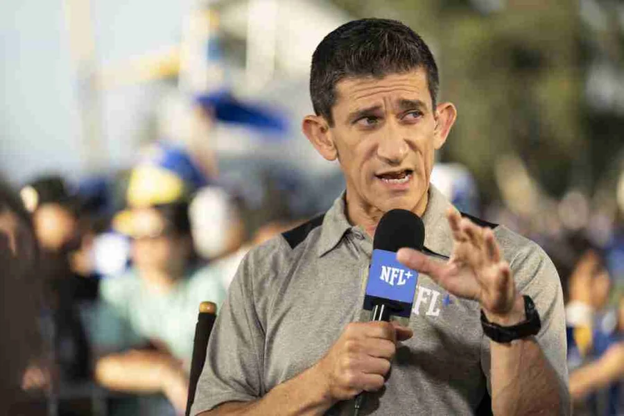 Andrew Siciliano Height