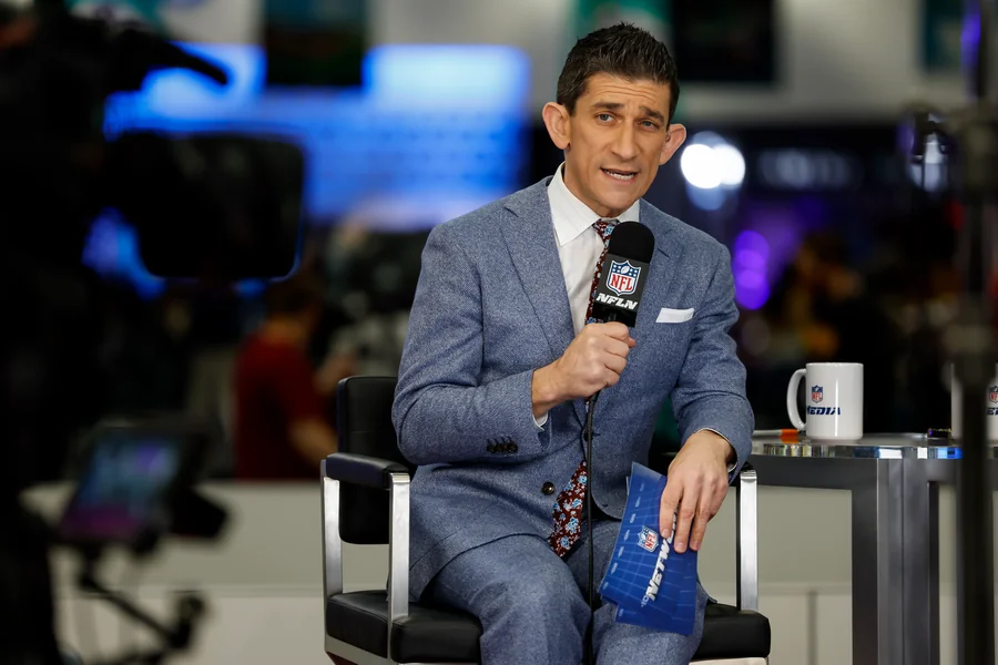 Andrew Siciliano Height